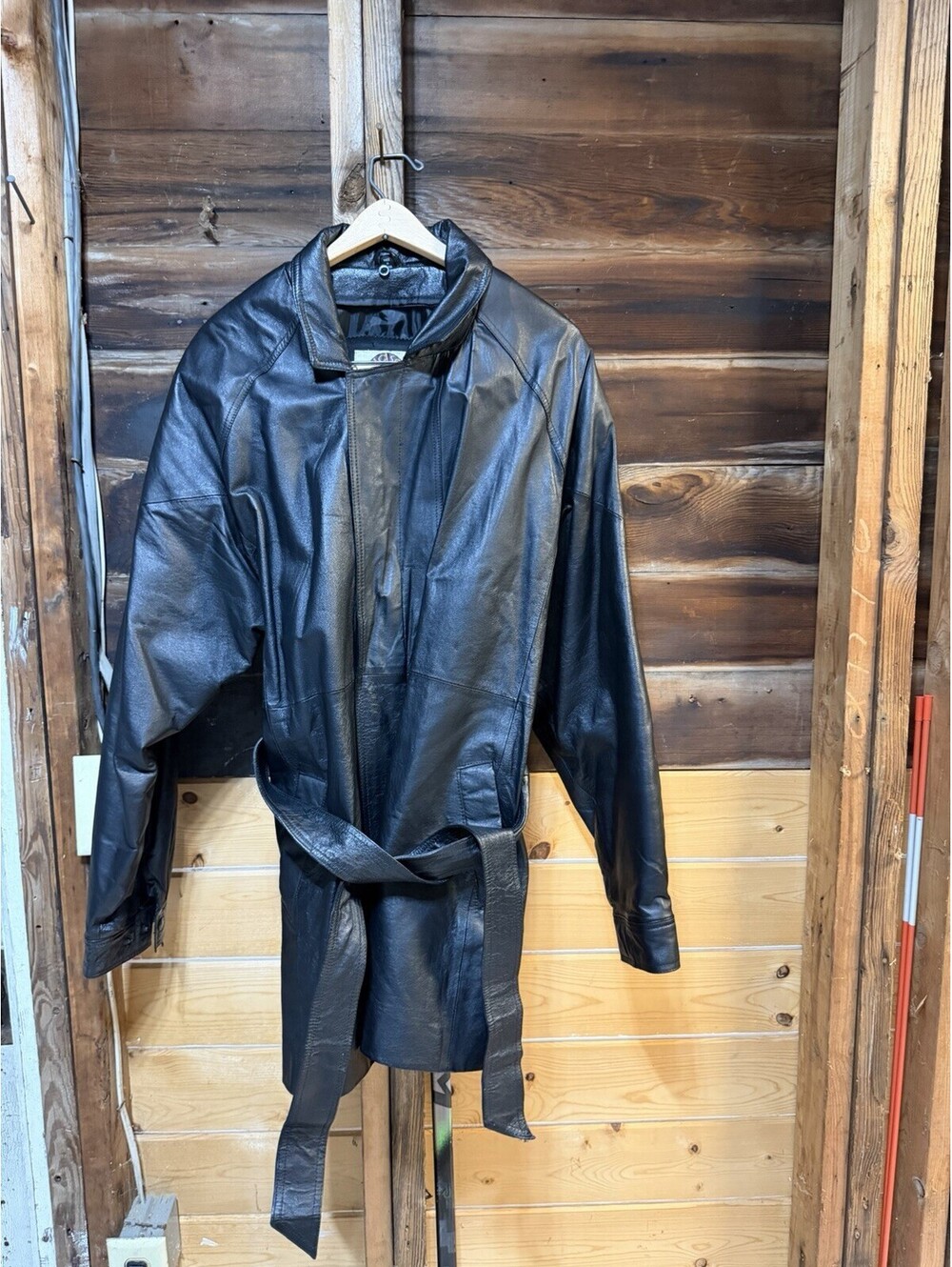 PHASE 2 Men's Black Leather Trench Coat Belt Description has Condition + Sizing